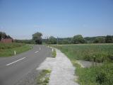  Wanderweg entlang der Strae 