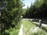  Wanderweg entlang der Strae 