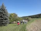  Wandergruppe auf der letzten Wegetappe 