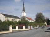  Blick zur Pfarrkirche Ulmerfeld 