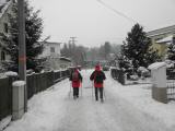  Wanderer in der Hlzlhuber Strae 