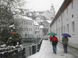  Wanderweg im Wehrgraben 