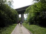  Blick zur Autobahnbrcke (A21) 