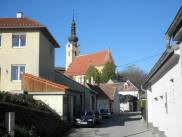  Blick zur Pfarrkirche Gobelsburg 