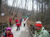  Wanderer beim Dieenbach 