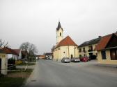  Dorfanger mit der Ortskapelle Etzmannsdorf 