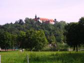  Blick zum Schloss Sitzenberg 