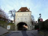  das Schnallentor, von der Gleinker Gasse aus gesehen 