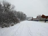  Wanderweg entlang der Siedlung Eichberg 