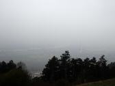  Fernblick nach Korneuburg - leider im Nebel 
