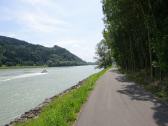  Wanderroute auf dem Treppelweg entlang der Donau 