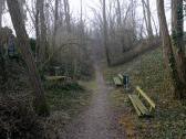 Wanderstrecke bei der Lourdes Grotte auf dem Weiterner Kellerweg 