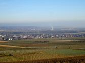 schner Fernblick ber Palt zum Industriegebiet und Hafen Krems 