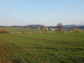  Blick ber die Wanderstrecke nach Gumpenberg 