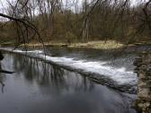 Wehr in der Dyje - Thaya - fr ehemalige Bastuo Mlynu (Mhle)