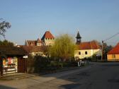  Blick zm Edelsitz und zur Ortskapelle Wolfshof 