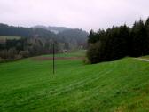 Fernblick ins Tal mit dem Viadukt der ehem. Pferdeeisenbahn