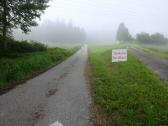  Blick auf die Wanderstrecke im Nebel 