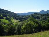  schner Fernblick in das Tal des Schugrabens 