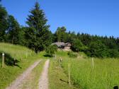  Wanderstrecke bei den Gehften Holzwies 