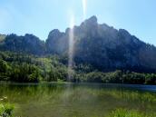  Blick ber den Laudachsee zum Katzenstein 