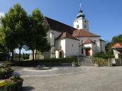  Blick zur Kath. Pfarrkirche hl. Martin 