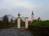  Blick zur Kath. Pfarrkirche hl. Laurentius 