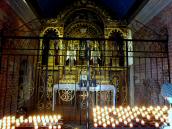  der prchtige neugotische Altar in der Loreto-Kapelle 