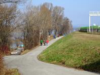 Wanderroute auf dem Treppelweg Richtung Korneuburg 