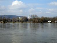  Blick ber die Donau nach Klosterneuburg 