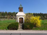  Blick zur Dorfkapelle Altenhof, erb.1780 