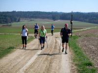  Marathonis beim Hahnkreuz in der Riede Hochfeld 