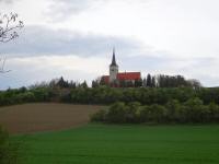  Fernblick zur Pfarrkirche hl. Michael von Pulkau 