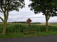  schnes Wegkreuz am Straenrand 