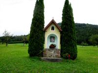  schne kleine Kapelle bei einem Gehft 