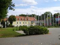  Blick zum Schloss Haindorf 