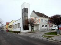  Blick zur evang. Dreieinigkeitskirche in Korneuburg 