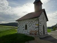  Blick zur Dorfkapelle von Markersdorf 