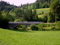  Blick zur Aisterbrcke der Maascher Bezirksstrae 