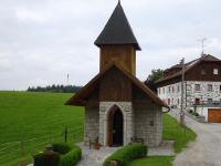  Blick zur Dorfkapelle Nadelbach 