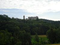  Fernblick zur Burgruine Hohenegg 