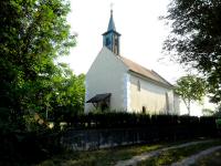 Blick zur Kath. Filialkirche Mari Himmelfahrt in Katzenberg 