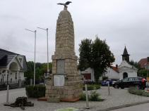  Blick zum Kriegerdenkmal Sitzenberg 