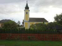  Blick zur Ortskapelle Merkenbrechts 