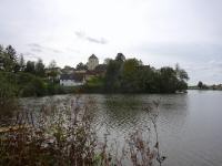 Blick ber den Schlossteich zur Kath. Pfarrkirche hll. Petrus und Paulus 