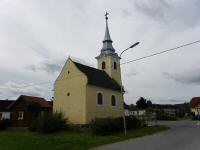  Blick zur Ortskapelle Christi Geburt in Breitenfeld 