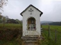 schne kleine Kapelle am Wanderweg bei Lauterbach 