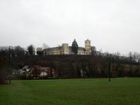  schner Fernblick zum Schloss Tillysburg 