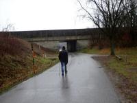 Blick auf die Wanderstrecke bei der Autobahnunterfhrung 