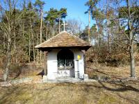  Blick zur Hubertuskapelle im Loidlgraben 